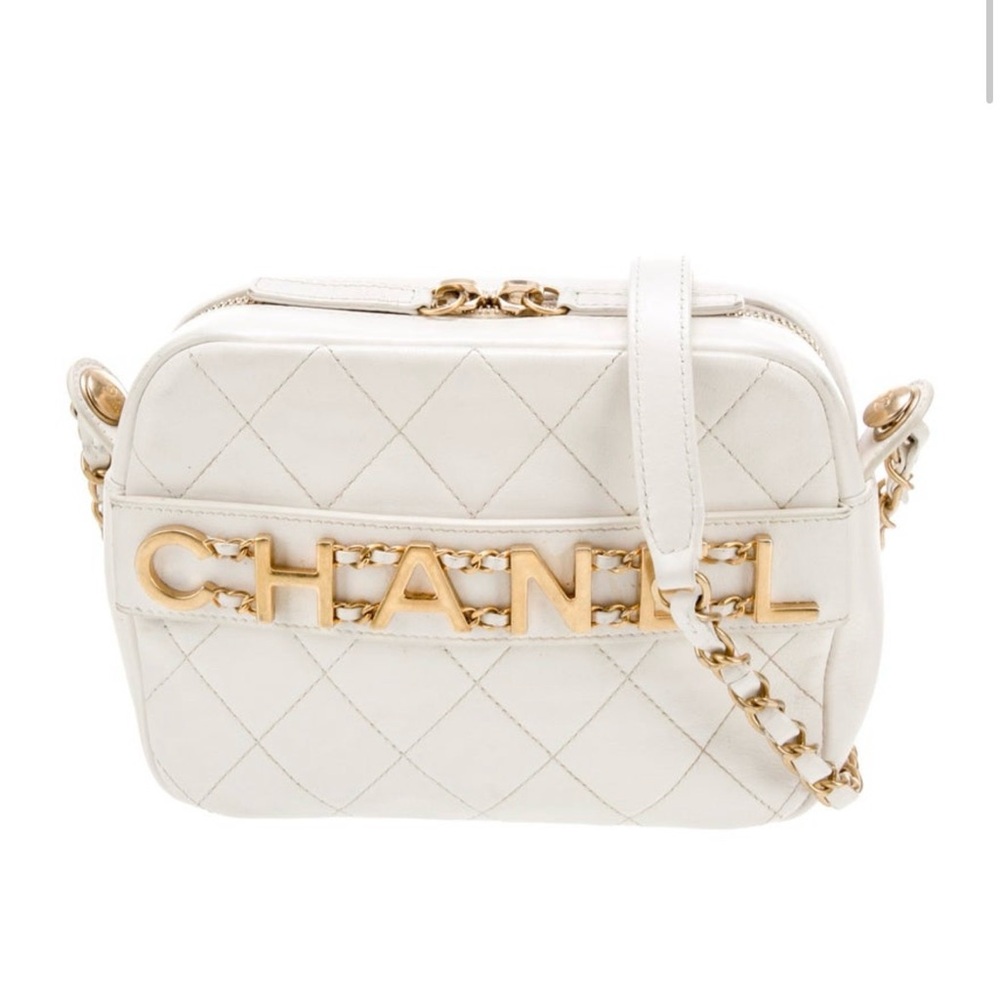 CHANEL White Quilted Leather Crossbody with Gold Logo Chain